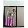 Generico bavaria Set Posate 24 Pezzi Acciaio Inox Manico Lavorato Elegante (Fucsia)