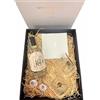 NUNQUAM Confezione Regalo Gin Only Ju Opificio Nunquam. Gin artigianale Toscano da 500 Ml con due bicchieri da degustazione. Distillato premium con sole bacche di Ginepro toscano in alcool biologico