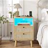AOGLLATI Comodino Rattan Boho con Cassetto, 2 Cassetti e Scomparto Aperto, Comodino Piccolo con Luci LED e Stazione di Ricarica, Tavolo Laterale Stretto con Gambe in Pino