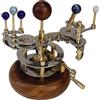 Cosmos Museum Modello del sistema solare | Orrery di astronomia educativa e decorativa | Planetario meccanico in ottone di alta qualità (8 pollici Terra, Marte e Lune)