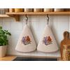 Corredocasa Set 2 Strofinacci Cucina Spugna 70cm, 100% Made in Italy - Canovacci da Cucina di Alta qualità e Massima Asciugatura con Comodo Appendino - Set di Stracci Rotondi (Panna Fiori)