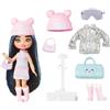 Barbie - Extra Minis Fly, mini bambola viaggiatrice alta 14 cm con look invernale, abito alla moda con stampa pastello e accessori a tema inclusi, giocattolo per bambini, 3+ anni, HPB20