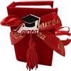 Aurora Store 24x Scatole Libro Laurea Rosso in cartoncino Vellutato Applicazione Tocco e Pergamena con Fiocchetto Rosso Bomboniera Porta Confetti Tocco 8 x 5,5 x 3,5 cm