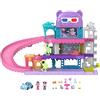 Polly Pocket Pollyville - Cinema all'aperto, playset drive-in con 3 piani di divertimento, include 2 micro bambole, un veicolo e 11 accessori, giocattolo per bambini, 4+ anni, HPV39