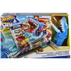 Hot Wheels City Shark Escape Playset, con 1 auto Hot Wheels, gioco in pista basato su Nemesis, si collega ad altri set, giocattolo per bambini dai 4 anni in su