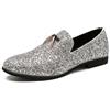 JHYUUKAU Mocassini con Nappe da Uomo Slip-On Scarpe Casual Classiche Formali Banchetti Nuziali,Argento,45 EU