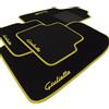 Generico Tappetini Auto per Giulietta 2010-2020 | Kit Completo 4 Tappeti Auto Ricamati Bordo Giallo Cucitura Gialla | Moquette Alta Qualità | Fondo Antiscivolo | Battitacco PVC | Lunga Durata