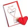 Meraki Studio spilla cuore e biglietto di auguri, rosso, regalo per fidanzata/sorella/madre, San Valentino, all'uncinetto