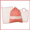 LaneWorld Set Asilo da Ricamare, Bavaglia 28x35,5 cm, Salvietta 35x50 cm, Sacchetto 34x41 cm, con Tela Aida Applicata (rosso)
