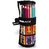 PRESTIGE & DELUXE Astuccio rotolo Stumble Guys Tinta Unità Nero con 24 pastelli colorati per la scuola - chiusura strappo - + Omaggio portachiavi personaggio