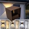Partenopea APPLIQUE LED CUBO 12 WATT IMPERMEABILE DA INTERNO ED ESTERNO LAMPADA DA PARETE IN ALLUMINIO CON ANGOLO LUCE REGOLABILE UP DOWN MODERNO CON SWITCH 3000K 4000K 6500K (MARRONE RUGGINE)
