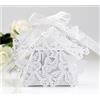 GIVBRO Scatole per bomboniere a forma di farfalla scavate in confezione regalo con nastro per compleanno, anniversario, festa di compleanno, colore bianco, 50 pezzi
