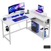 Devoko Scrivania Da Gaming Angolare 140x80 cm Supporto Doppio Monitor, Illuminazione LED, Ripiano Regolabile In Altezza, Finitura Effetto Carbonio, Scrivania PC Gamer Con Scaffali Laterali, Bianco