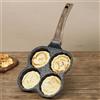Tissting Piastra Pancake, Padella Antiaderente per Pancake e Omelette con 4 Fori in Lega di Alluminio con Maniglia Isolante per Colazione Rapida su Fornello a Gas