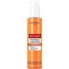 L'Oreal Paris L'Oréal Paris Vitamina C Schiuma detergente per pelle pulita e fresca, con acido salicilico, Risultati visibili dalla prima applicazione, per tutti i tipi di pelle, Revitalift Clinical