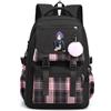 LKY STAR Unisex Blue Lock Zaino con Ciondolo in Peluche e Distintivo Carino Donna Ragazze Grande Capacità per la Scuola Viaggio Casual Backpack per Studenti