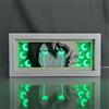 Zhongkaihua Ulquiorra Cifer Anime 3D Paper Carving Light Box RGB 7 Cambia Colore Anime Scultura di Carta Lampada da Tavolo per Camera da Letto Decor Lampada da Comodino