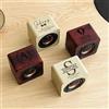 Gufacai Altoparlante Bluetooth personalizzato, mini altoparlante Bluetooth in legno, regalo per testimoni dello sposo o damigella d'onore, audio portatile e ricaricabile, regalo per compleanno e Natale (legno