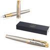 Parker - Penna stilografica IM con confezione regalo, inchiostro blu, elegante, personalizzabile con incisione, ideale per compleanni (argento caldo G.C.)