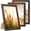 PHOTOLINI Cornici A4 21x30 cm rovere scuro legno MDF, set di 3 cornici larghe, moderne, plexiglass infrangibile, da tavolo o da parete, accessori extra - per una parete dal look raffinato