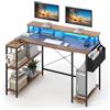 COSTWAY Scrivania Angolare da Gaming, Scrivania Salvaspazio a Forma di L con Luci LED, Stazione di Ricarica, Ripiani e Supporto per Monitor, Scrivania ad Angolo per Casa e Ufficio (Marrone)