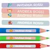 Haberdashery Online 100 Etichette adesive personalizzate per matite, penne e pennarelli. Adesivi scolastici con nome per contrassegnare gli oggetti. Adesivi impermeabili per scuola. Misura 4,6 x 0,6 cm