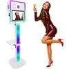 PAAFNN Cabina fotografica a specchio per fotocamera, stazione selfie DSLR, supporto con touch screen da 15,6, luce RGB e custodia per il noleggio di eventi (bianco, 15,6 pollici)