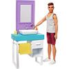 Barbie Playset Il Bagno di Ken, Bambola con Barba Che Appare e Scompare, Lavandino, Specchiera e 4 Accessori, FYK53