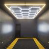 SOGI Luci LED esagonali per officina SOGI LAM-ES14T - 14 esagoni - dimmerabile 3000-6500 K - 534W - 2451x4866 mm