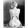 Close Up Le Violon D 'ingres 1924 Man Ray Stampa D' Arte (60 cm x 80 cm) + Original tesa Powerstrips® (1 Pack/20 PZ.)