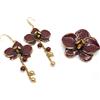Generic Orecchini pendenti e spilla con orchidea bordeaux e oro