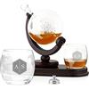 Maverton Decanter per Whisky in vetro - incisione personalizzata - Caraffa a forma di mappamondo da 850 ml + 2 bicchieri da whisky - idee regalo per anniversario - poligono