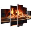 islandburner Quadro su tela Deliziosa pizza a legna fresca dal forno, servita su tavola di legno Immagini Poster
