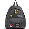 EASTPAK ZAINO POKEMON PATCHES DAY PAK'R 24 LITRI COLORE GRIGIO SCURO CON TOPPE CUCITE EDIZIONE LIMITATA 2025 TASCA LATERALE PORTA BORRACCIA E TASCA SUL RETRO CON CERNIERA