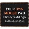 QIHENGPLUS Personalizzato Foto Mouse Pad, personalizzato bordi cuciti scrivania Mat con la vostra immagine e testo, creativo Logo Regali 24x20 cm