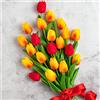 Whaline - Bouquet di 20 tulipani finti, realistici al tatto, in lattice, decorazione floreale per casa, giardino, matrimoni, feste (arancione e rosso)