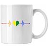 Trendation Rainbow Mug Gift LGBT Gay Lesbian Transgender Graphic Pride Heartbeat Flag (Bianco/Weiß)