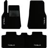 QUEMAR Tappetini Auto compatibili con Tesla Model Y dal 2020 anche Juniper/Kit Tappeti Moquette e Gomma su Misura (Set 2 Anter.+1 Poster.)/ Ricami e Colori Personalizzati (Bordo Nero, 4 Ricami)