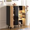 MURUL Mobiletti, credenza, vetrine con vetro e illuminazione a LED. Include laminati, design unico a strisce di legno nero, una combinazione di colori nero e legno