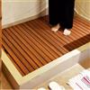 HOLGVE Tappetini da Doccia Grandi In Legno di Teak Antiscivolo, Tappetini da Bagno Quadrati Resistenti, Tavola Comoda Rialzata, for Spa, Sauna, Piscina Vasca Idromassaggio(25.5x25.5in/65x65cm)