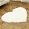 Tomifine Tappeto Imitazione Lana Lungo Pelliccia Morbida Forma di Cuore Tappeti Imitazione Della Pelliccia Decorazione per Camera da Letto, Soggiorno, Divano, Tappetino per Il Letto (60 x 60 cm,Bianco)