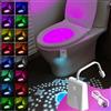 QCGNIUI Lampada da toilette a LED,Lampada da toilette impermeabile a 16 colori,Luce notturna con sensore,illuminazione interna del WC ricaricabile USB,Gadget da bagno simpatico,Adatto a tutti i