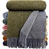 STTS International Coperta in lana vergine al 100%, disponibile in diversi colori, copriletto, plaid in lana vergine Tirol, grigio chiaro/verde oliva, 140 x 200 cm