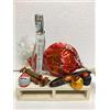 idea party Composizione Artigianale Natale pedana in legno con Cioccolatini Assortiti e liquore grappa