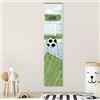 Stellasticker - Metro per misurare la crescita dei bimbi personalizzato - con nome e data di nascita - decorazione per cameretta - facile da appendere - design carino e colorato - 129x28 cm (Calcio)