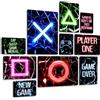 Giallobus - Set 10 Quadri Multi Pannello - Neon Gaming - Legno MDF - | 2 x 42x29,7cm | 4 x 29,7x21cm | 4 x 21x14,85cm | - Pronti da Appendere - Quadri Moderni per la casa