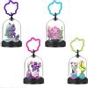 Monster High Portachiavi per animali domestici con figure di animali, barattoli a campana con accessori a tema Snap and Play, terrari costruibili per esposizione in movimento