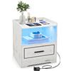 GIANTEX Comodino con Luce a LED(3 colori) e Cassetto, Tavolino da Divano con 2 Porte USB, Tavolino da Caffè con Sensore di Movimento, 45x40x50 cm, Bianco