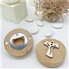 Doni Bomboniere 10 Apribottiglia Calamita in Bamboo Tondo di Colore Legno Naturale, con Applicazione TAO in Legno, Ideale per Occasioni Speciali Come Cresima e Comunione