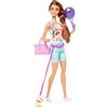 Barbie - Barbie Bambolatema fitness con accessori, linea dedicata al benessere e alla cura di sé, pattini a rotelle e racchetta da tennis, giocattolo per bambini 3+ Anni, HKT91